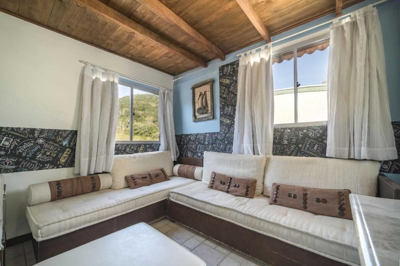 דירות בומבינאס Apartamento Em 4 Ilhas מראה חיצוני תמונה