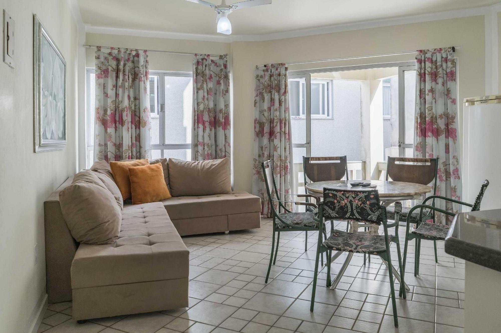 דירות בומבינאס Apartamento Em 4 Ilhas מראה חיצוני תמונה